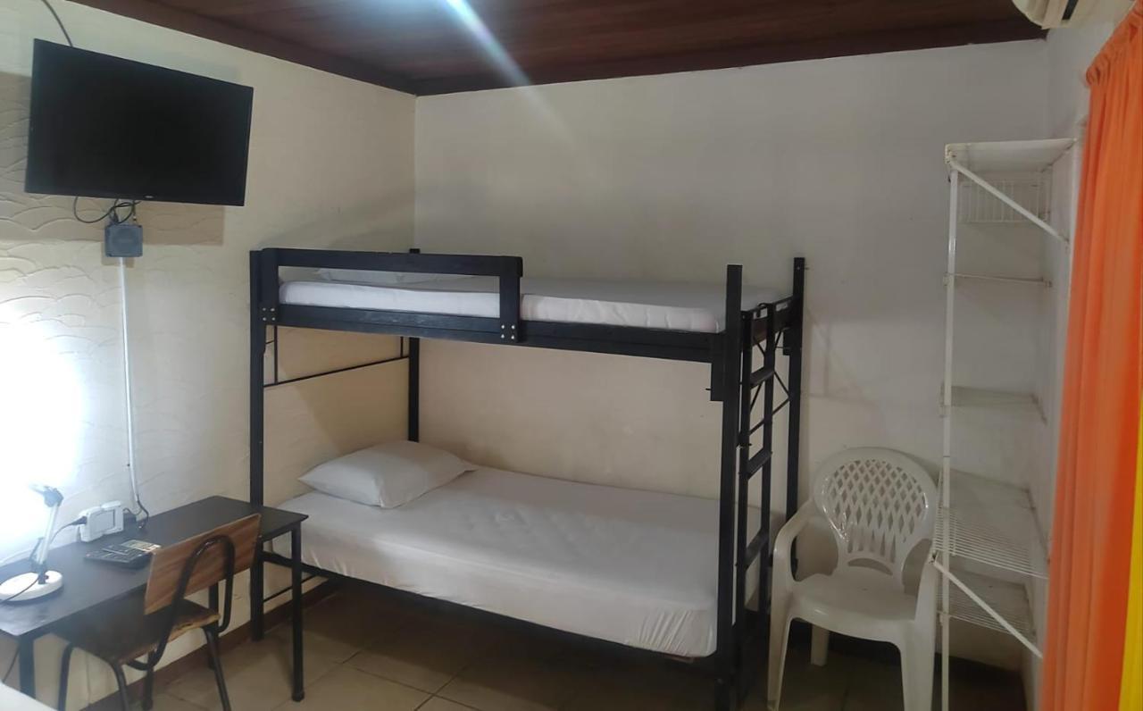 Hostel Pura Vida En Liberia Exteriör bild